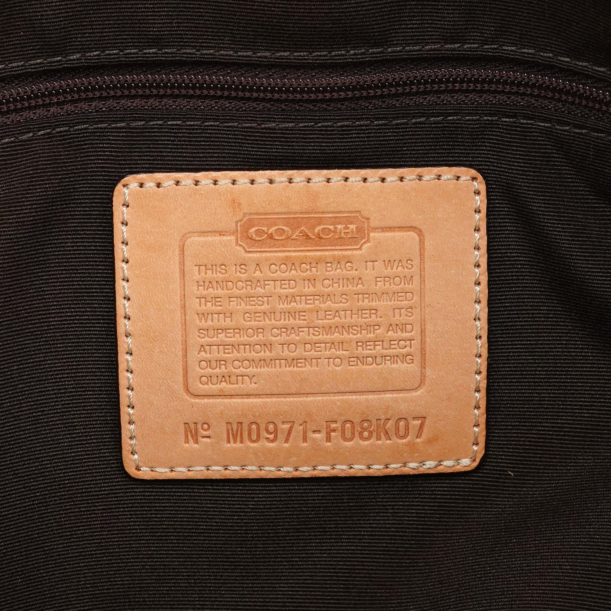 F08K07 Beige Tan Signature Tote Bag