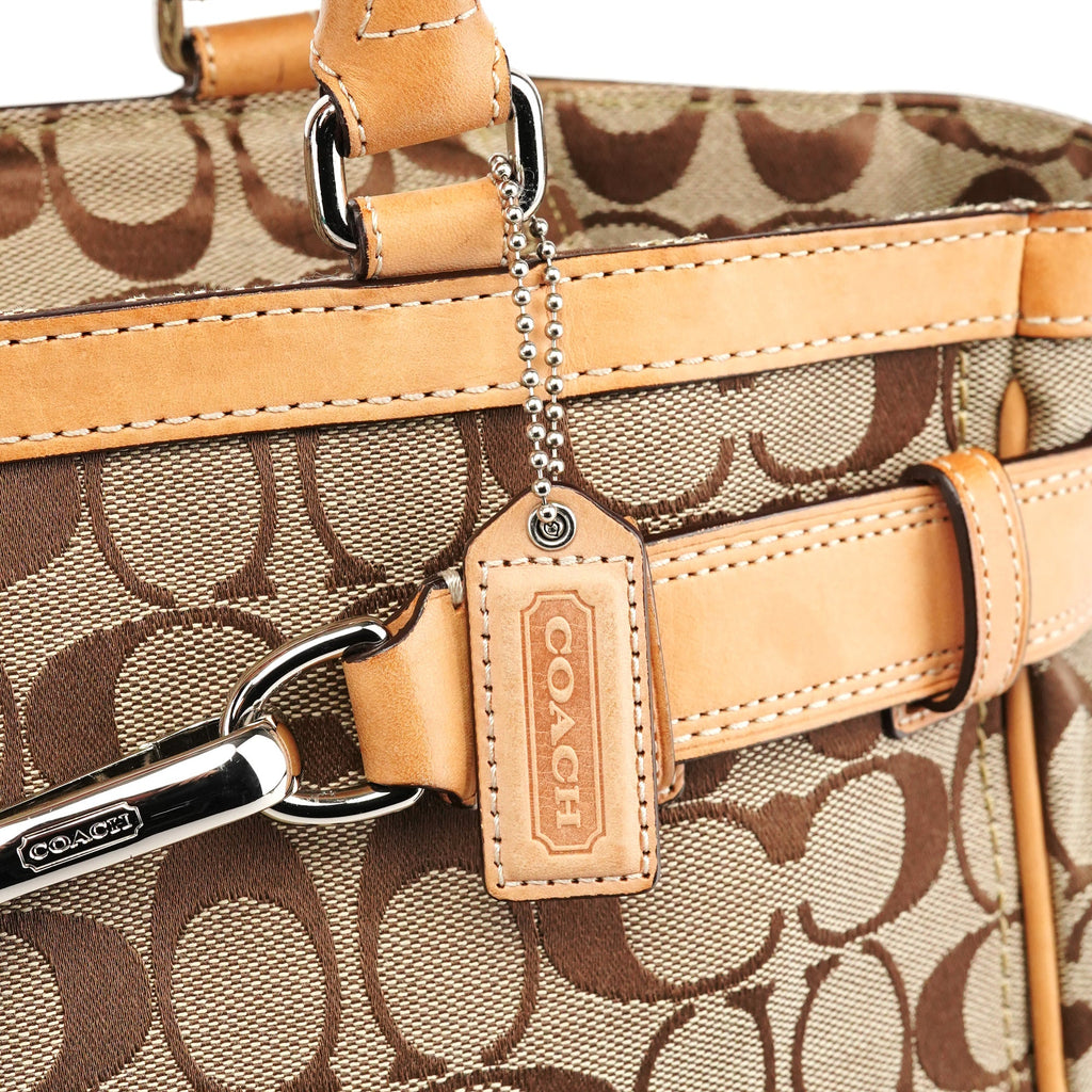 F08K07 Beige Tan Signature Tote Bag