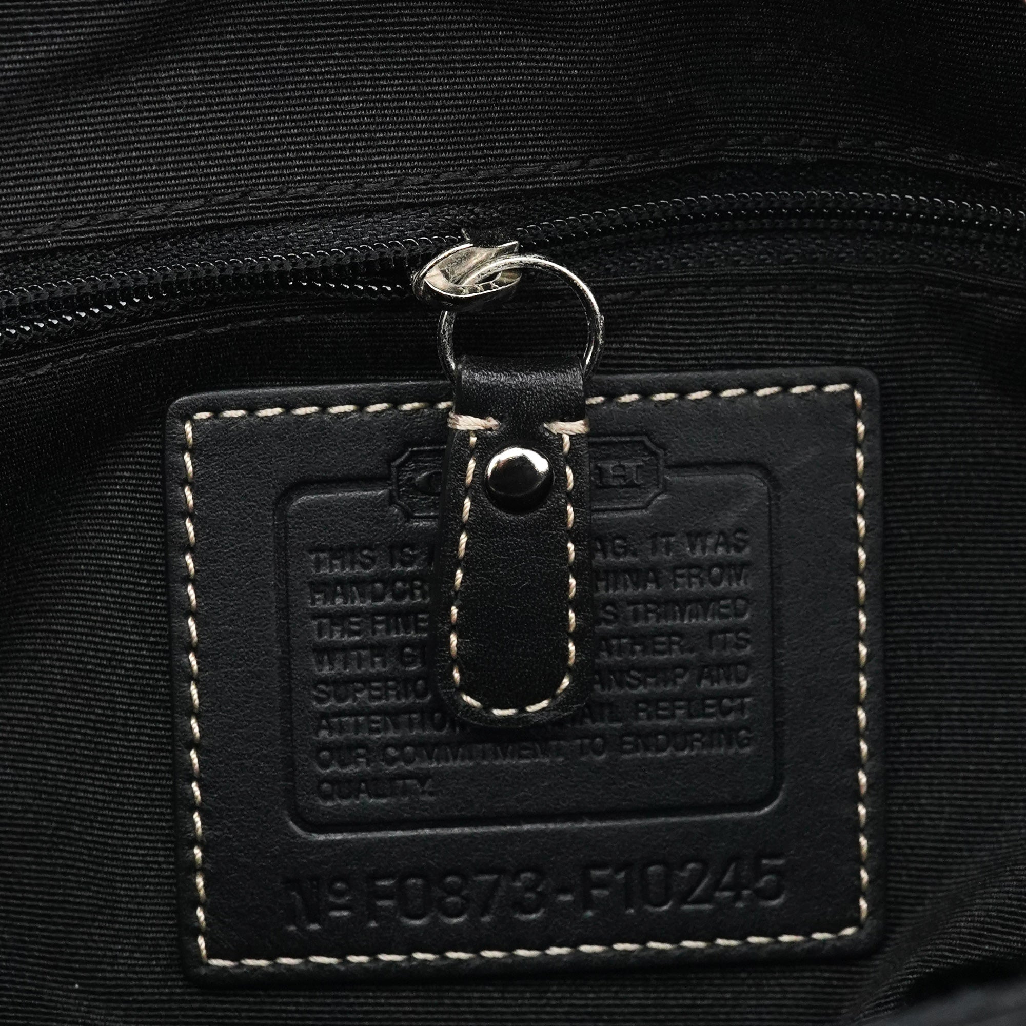 F10245 Black Signature Hamptons Tote Bag