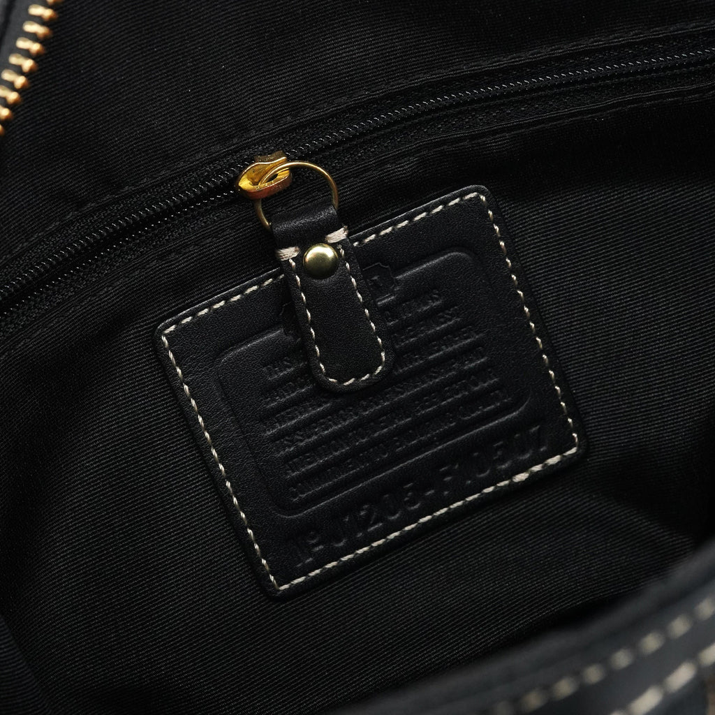 F10507 Black Signature Canvas Hampton Tote Bag