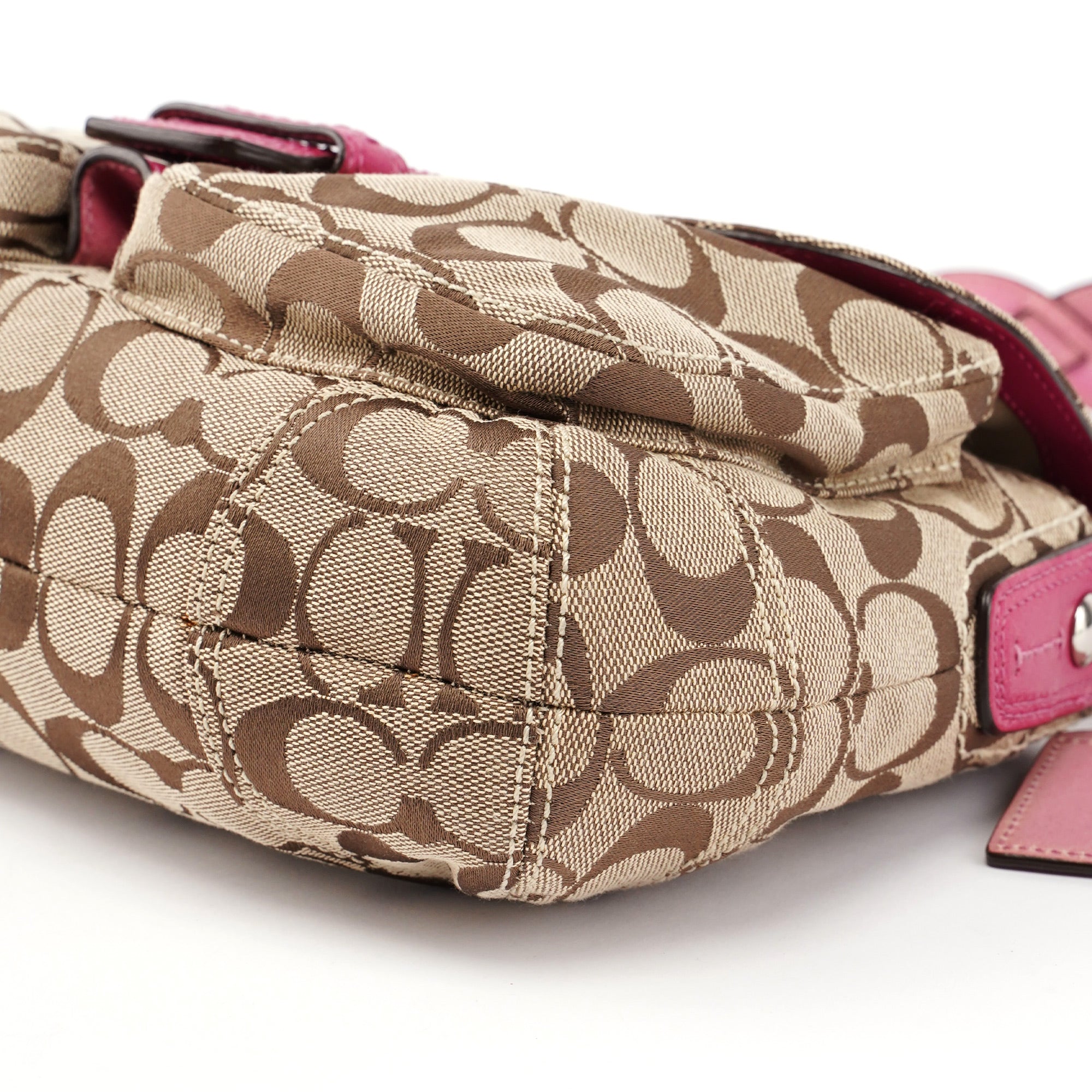 F113862 Beige Pink Signature C Soho Shoulder Bag
