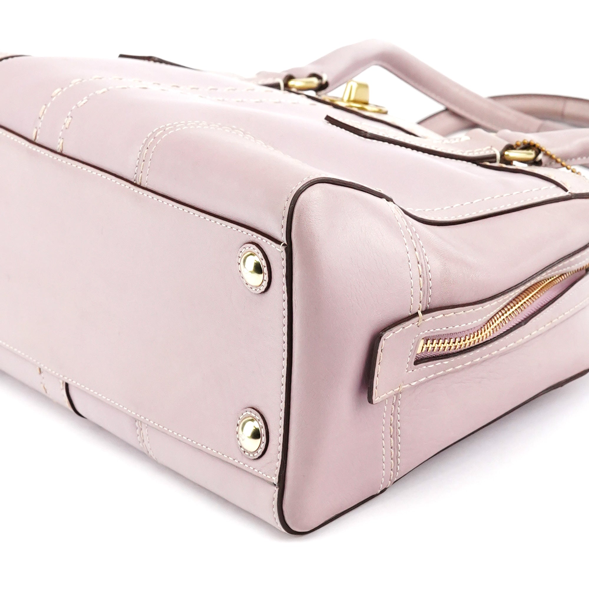 F11540 Lilac Leather Turnlock Shoulder Bag