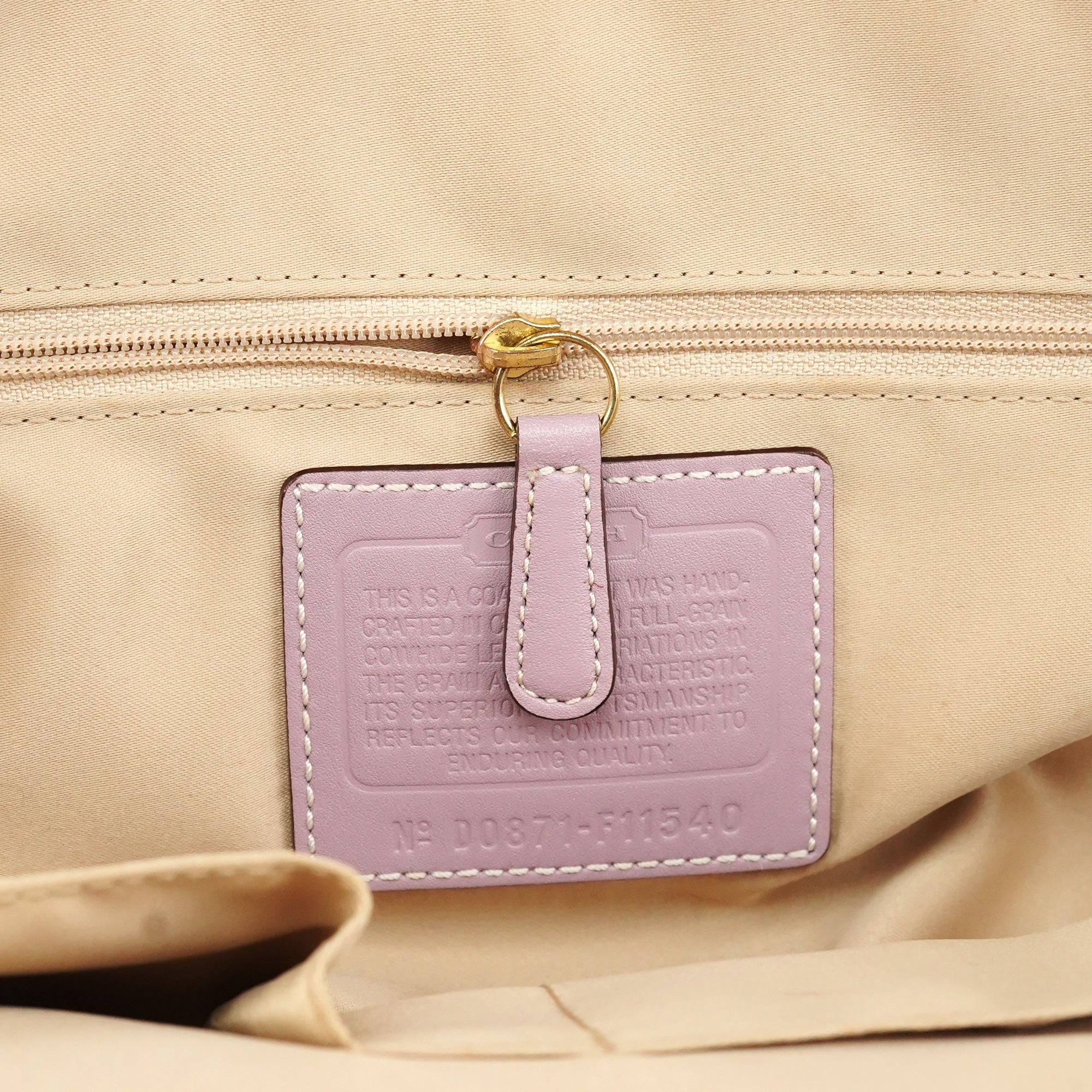 F11540 Lilac Leather Turnlock Shoulder Bag