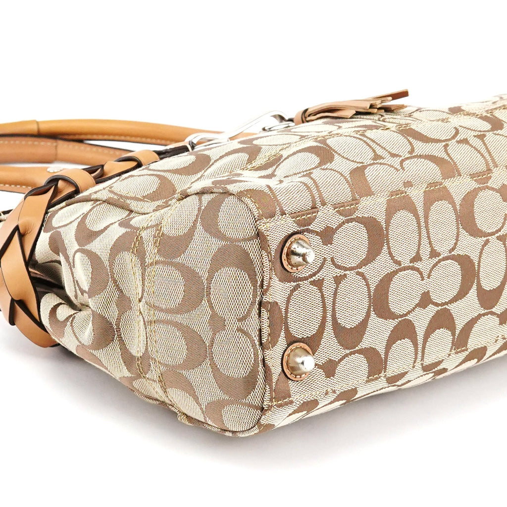 F13065 Beige Signature Hampton Tote Bag