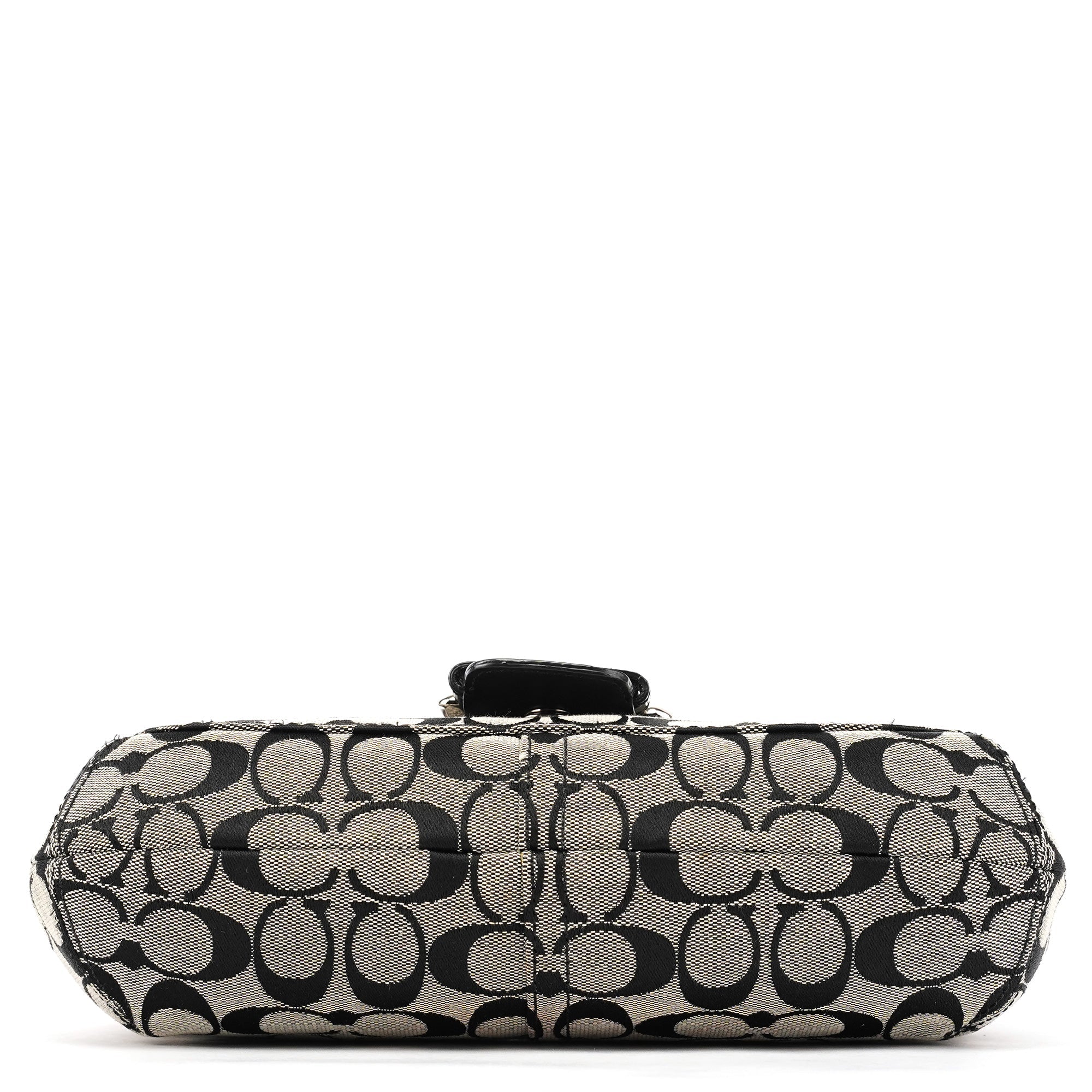 F13113 Grey Black Signature Soho Shoulder Bag