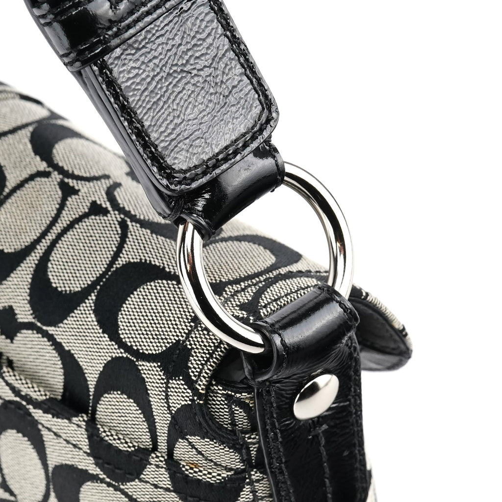 F13113 Grey Black Signature Soho Shoulder Bag