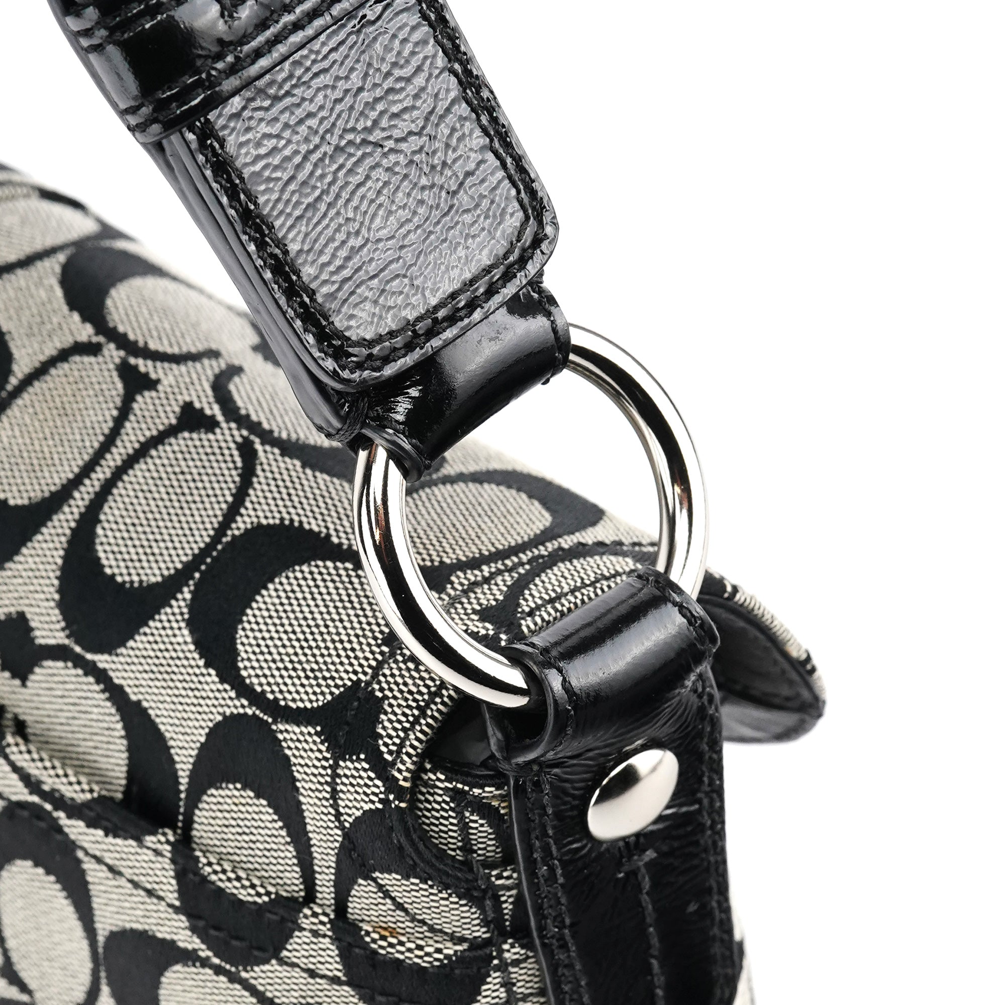 F13113 Grey Black Signature Soho Shoulder Bag