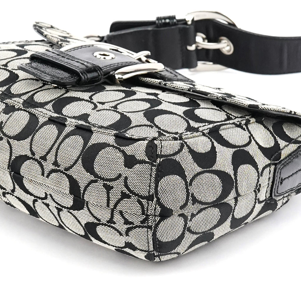 F13113 Grey Black Signature Soho Shoulder Bag