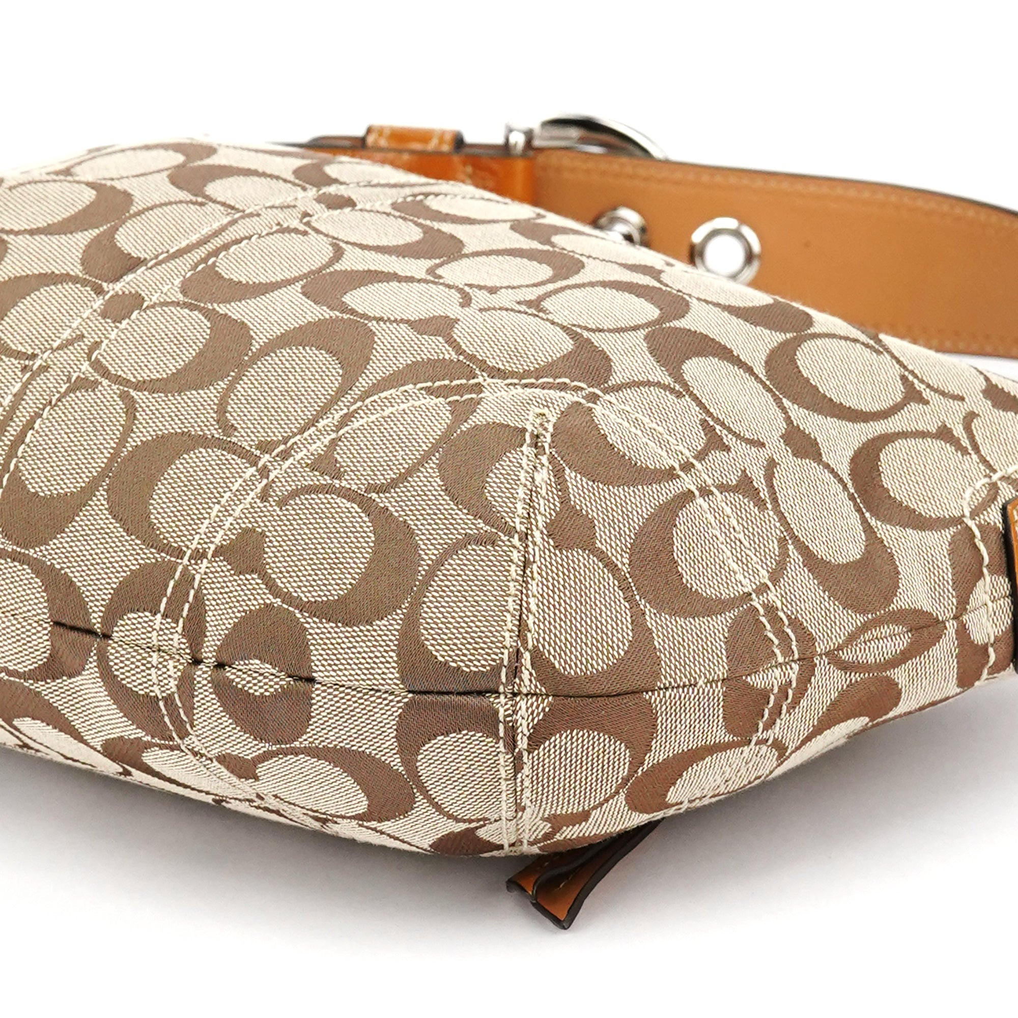 F13114 Beige Signature Soho Shoulder Bag