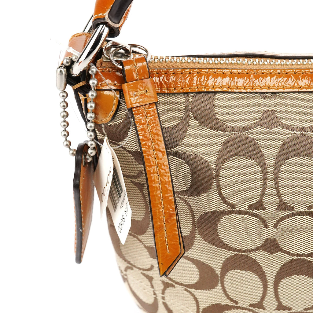 F13114 Beige Signature Soho Shoulder Bag