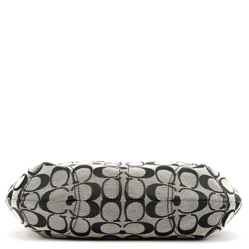 F13114 Grey Black Signature Soho Shoulder Bag