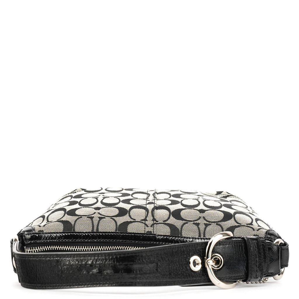 F13114 Grey Black Signature Soho Shoulder Bag