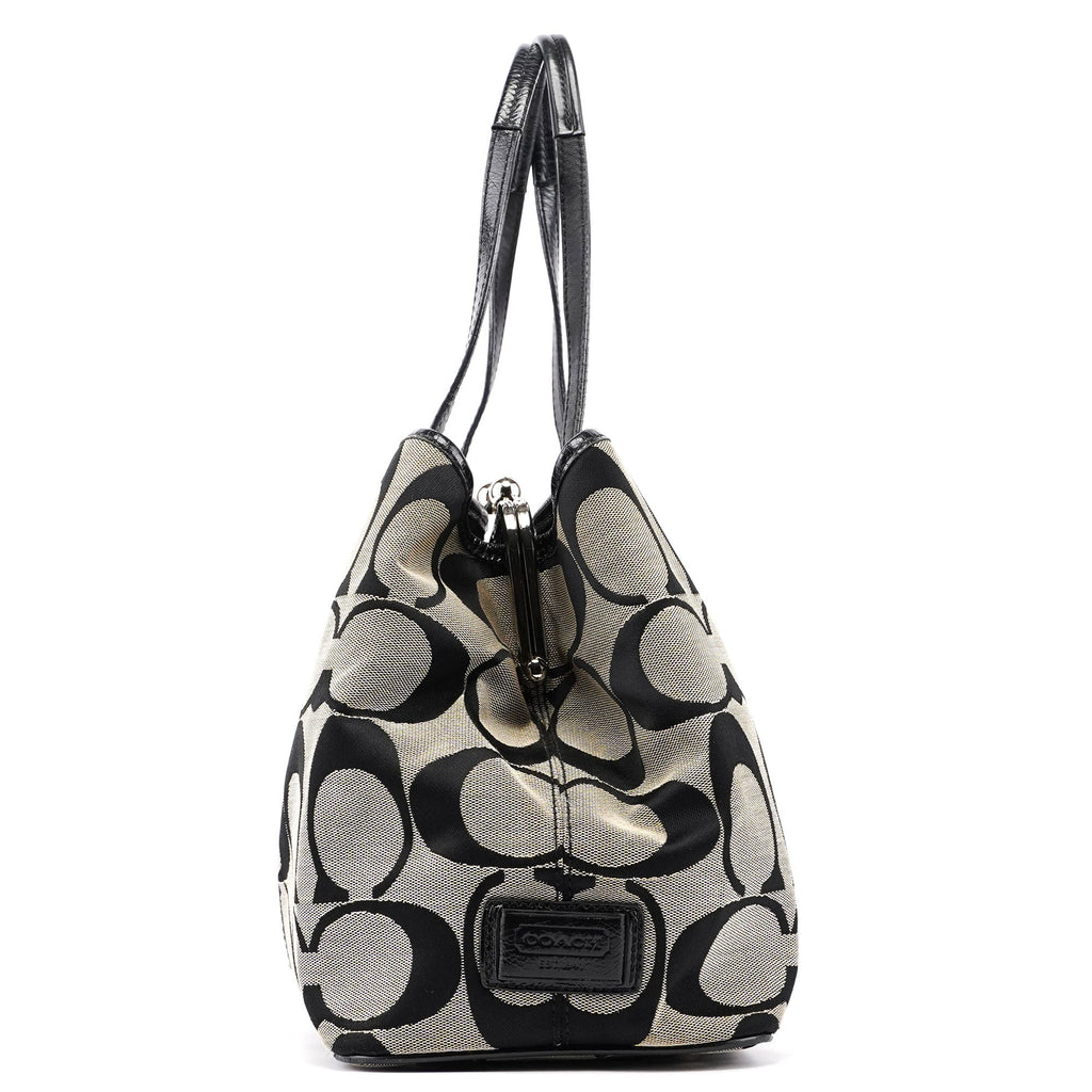 F13533 Grey Signature C Tote Bag