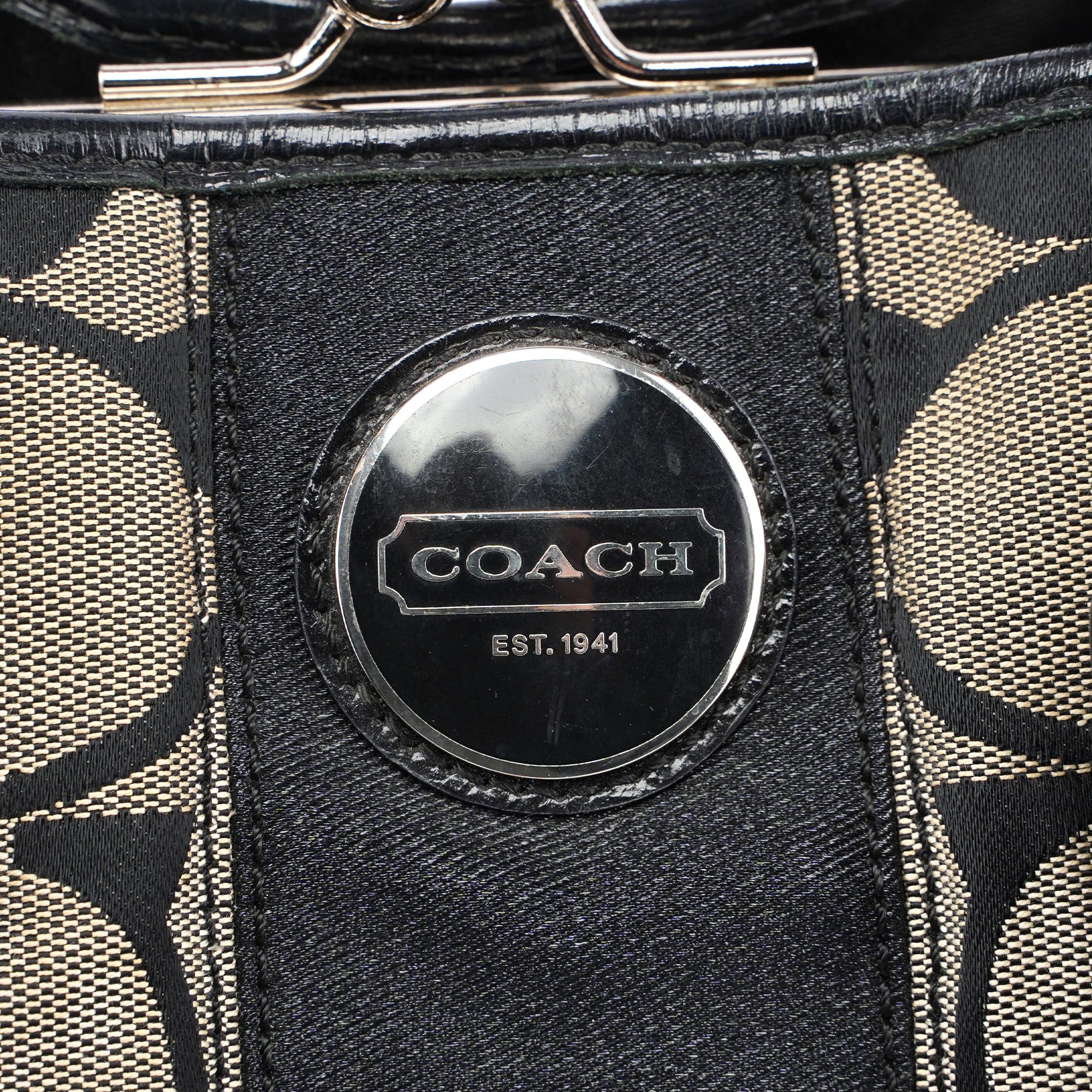 F13533 Grey Signature C Tote Bag