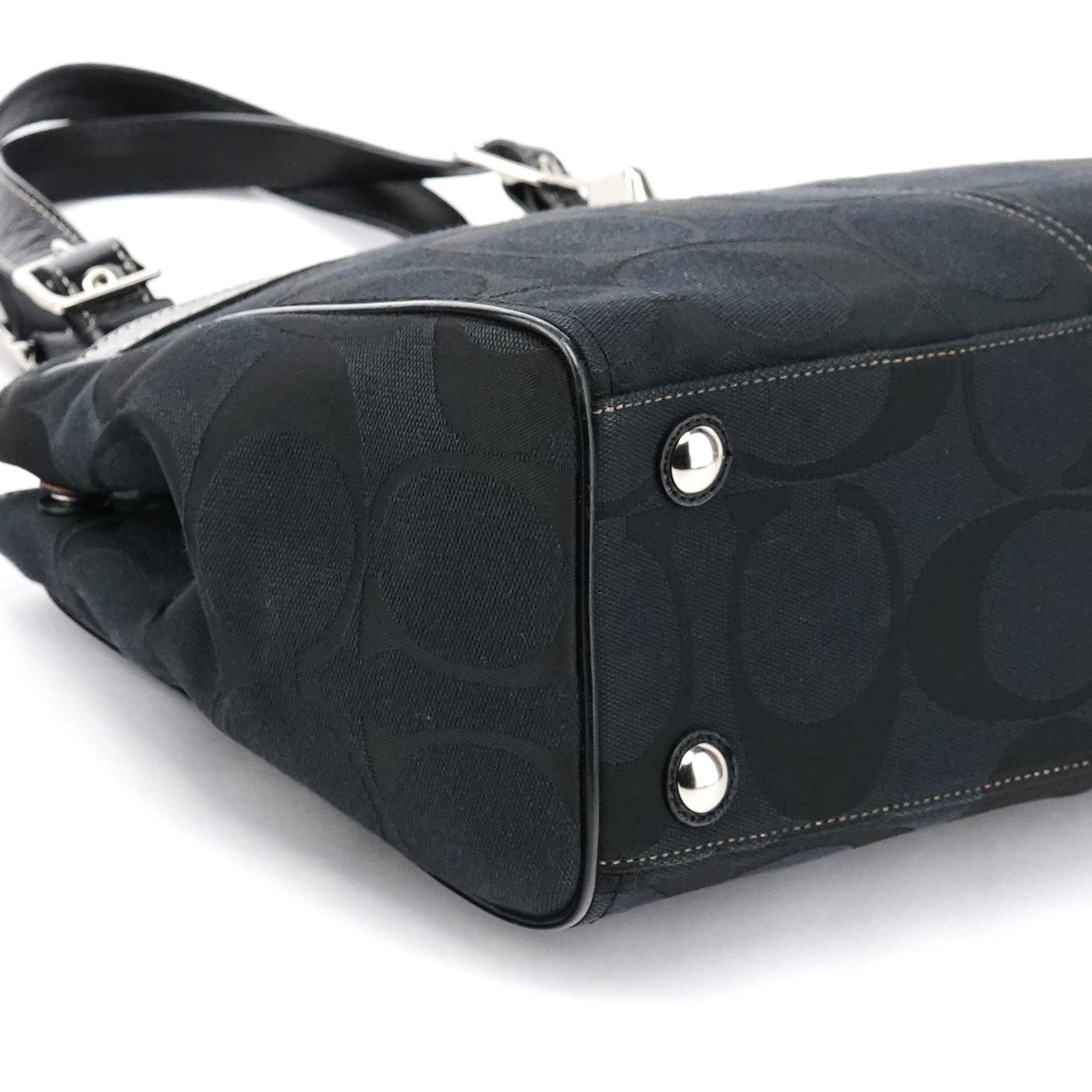 F14415 Black Signature Turnlock Tote Bag