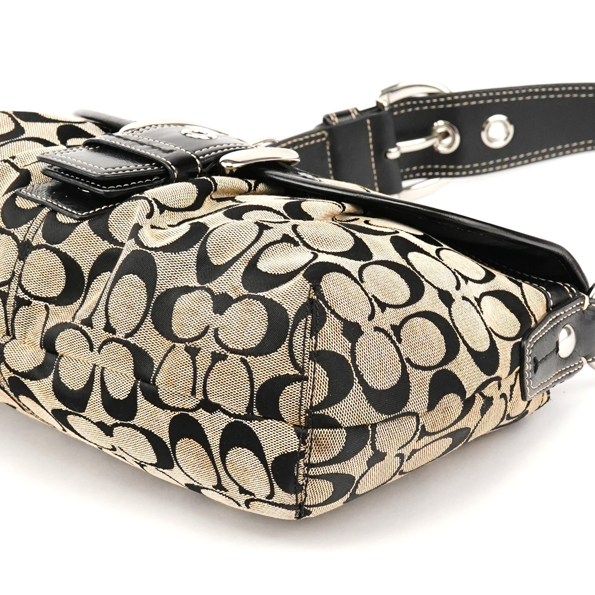 F15203 Grey Black Signature Soho Shoulder Bag