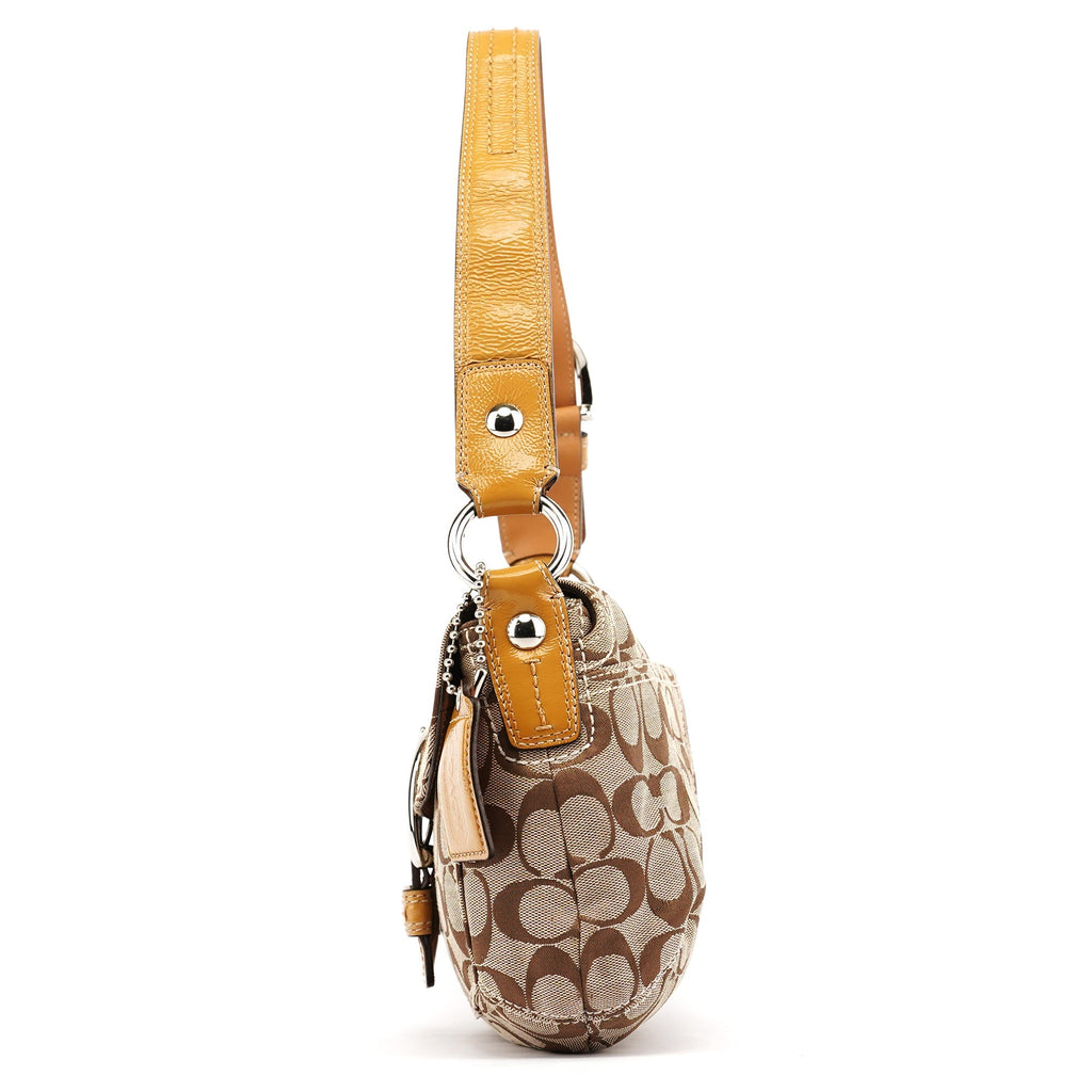 F15668 Beige Signature Soho Shoulder Bag