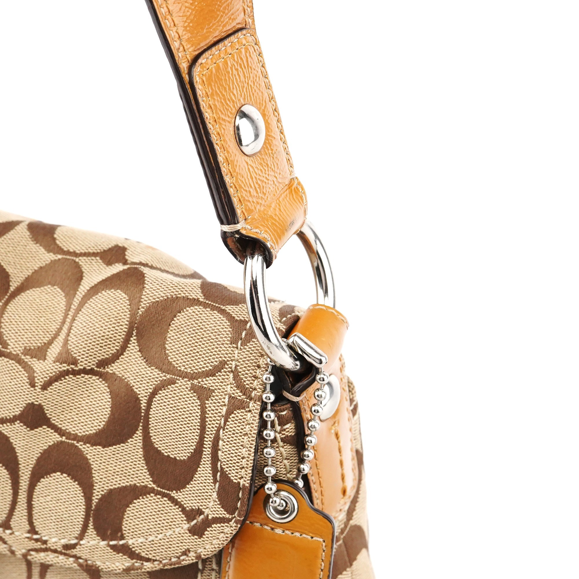F15668 Beige Signature Soho Shoulder Bag