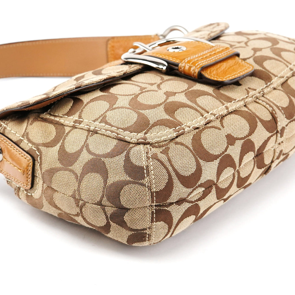 F15668 Beige Signature Soho Shoulder Bag