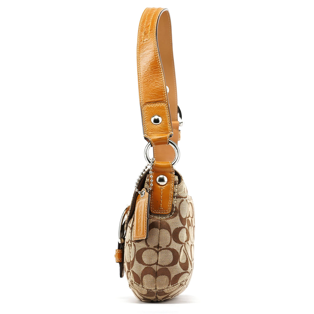 F15668 Beige Signature Soho Shoulder Bag