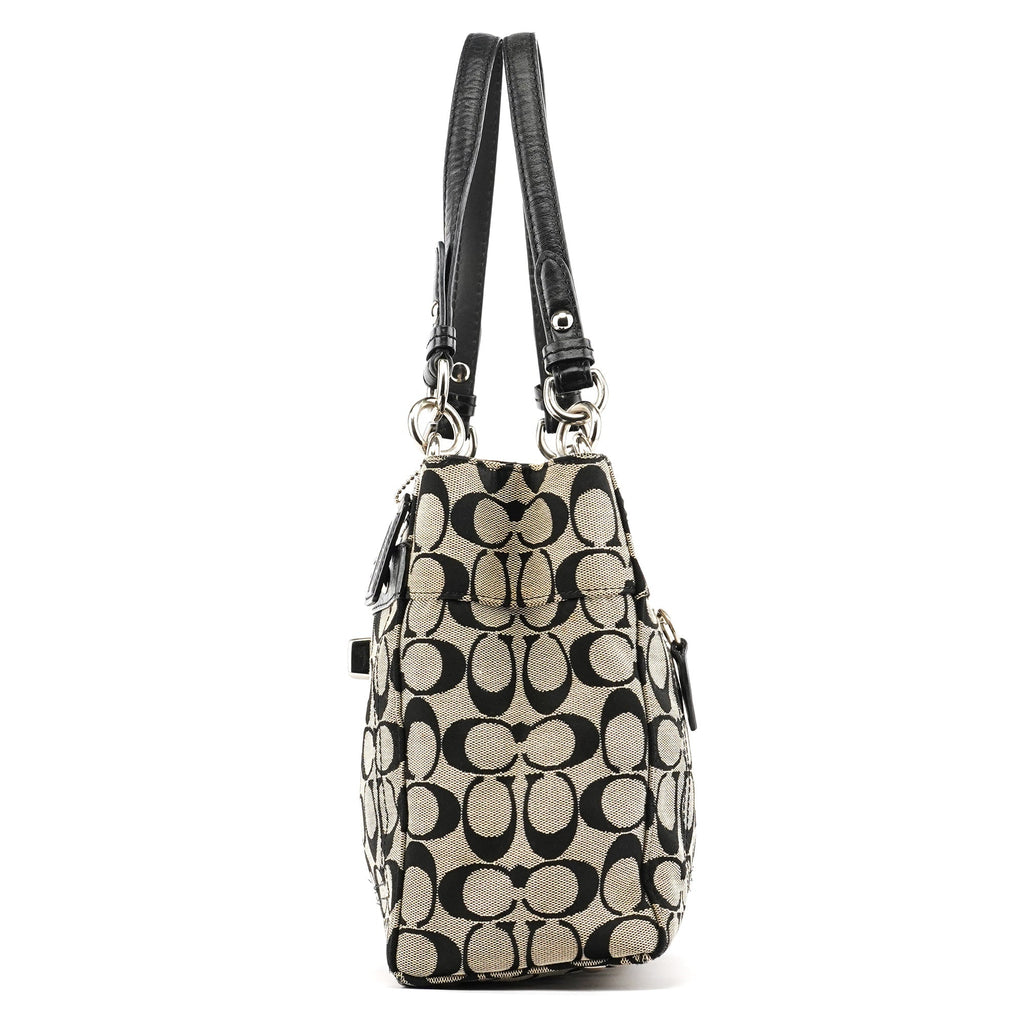 F16540 Grey Turnlock Tote Bag