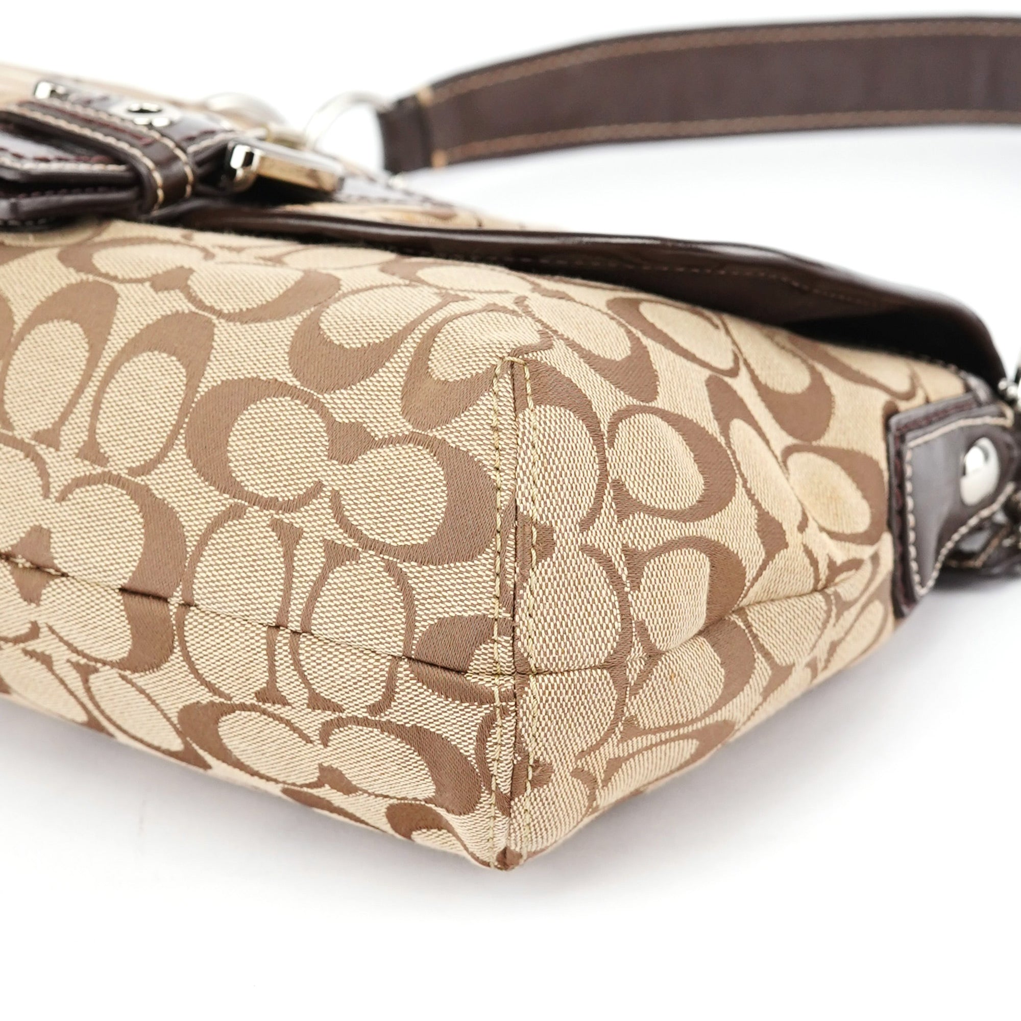 F17093 Beige Soho Shoulder Bag