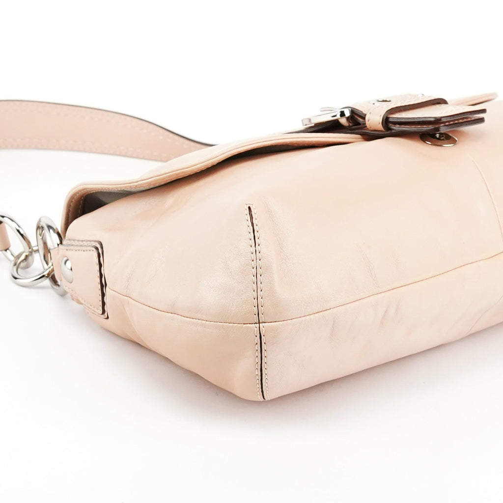F17217 Beige Leather Soho Shoulder Bag