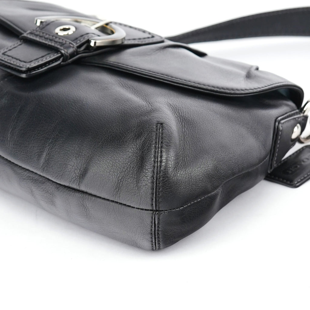 F17217 Black Leather Soho Shoulder Bag