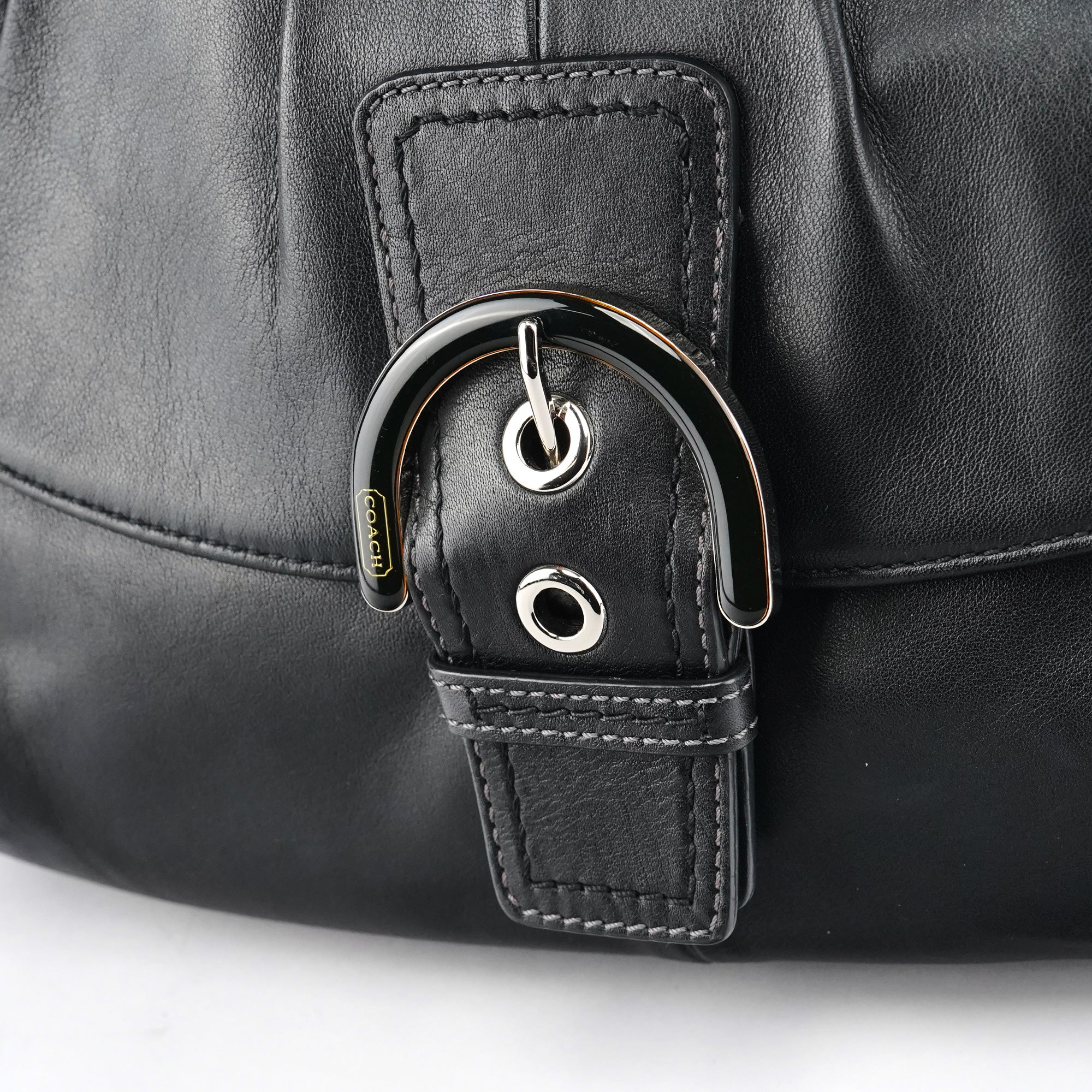 F17217 Black Leather Soho Shoulder Bag