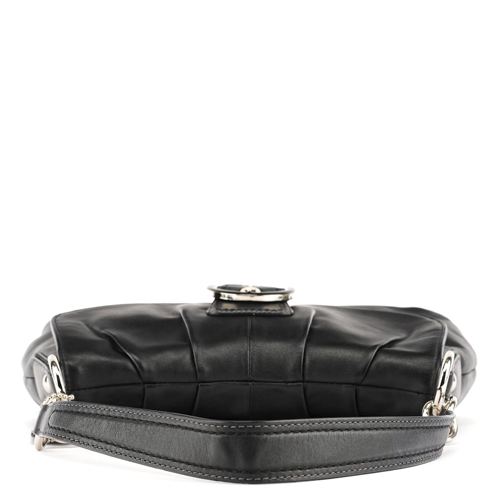 F17217 Black Leather Soho Shoulder Bag
