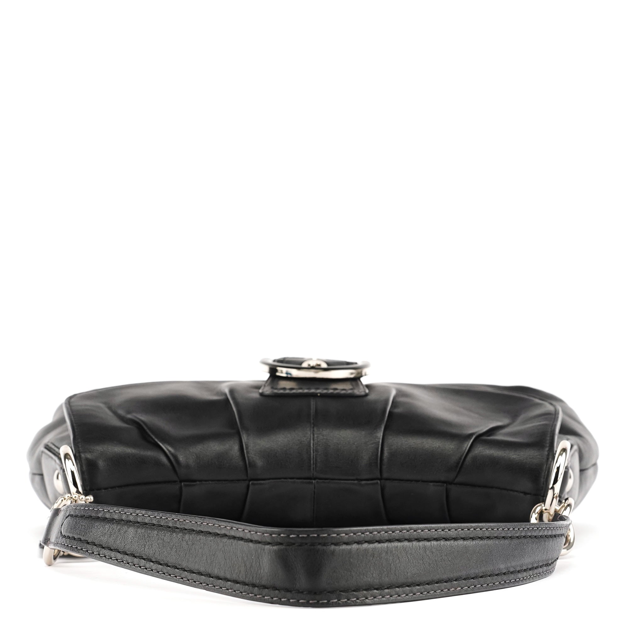 F17217 Black Leather Soho Shoulder Bag