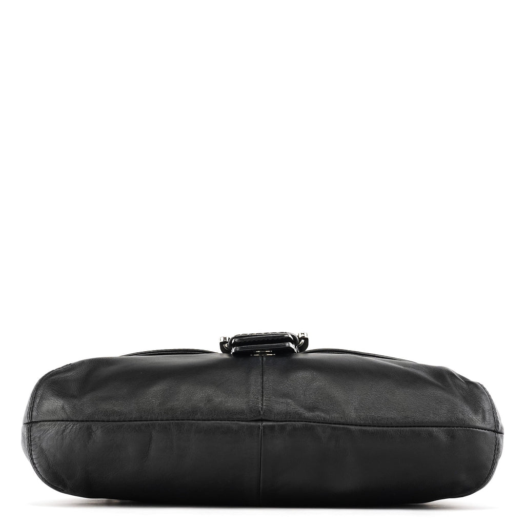 F17217 Black Leather Soho Shoulder Bag