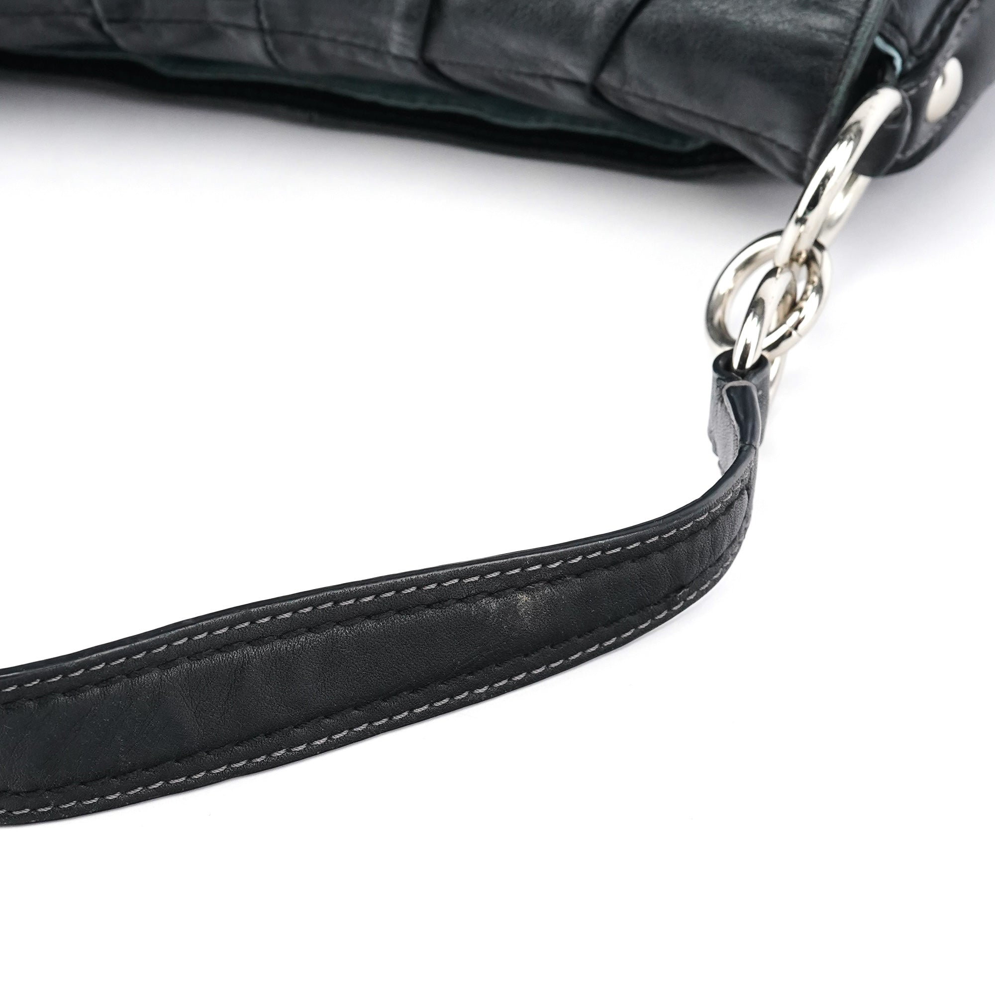F17217 Black Leather Soho Shoulder Bag