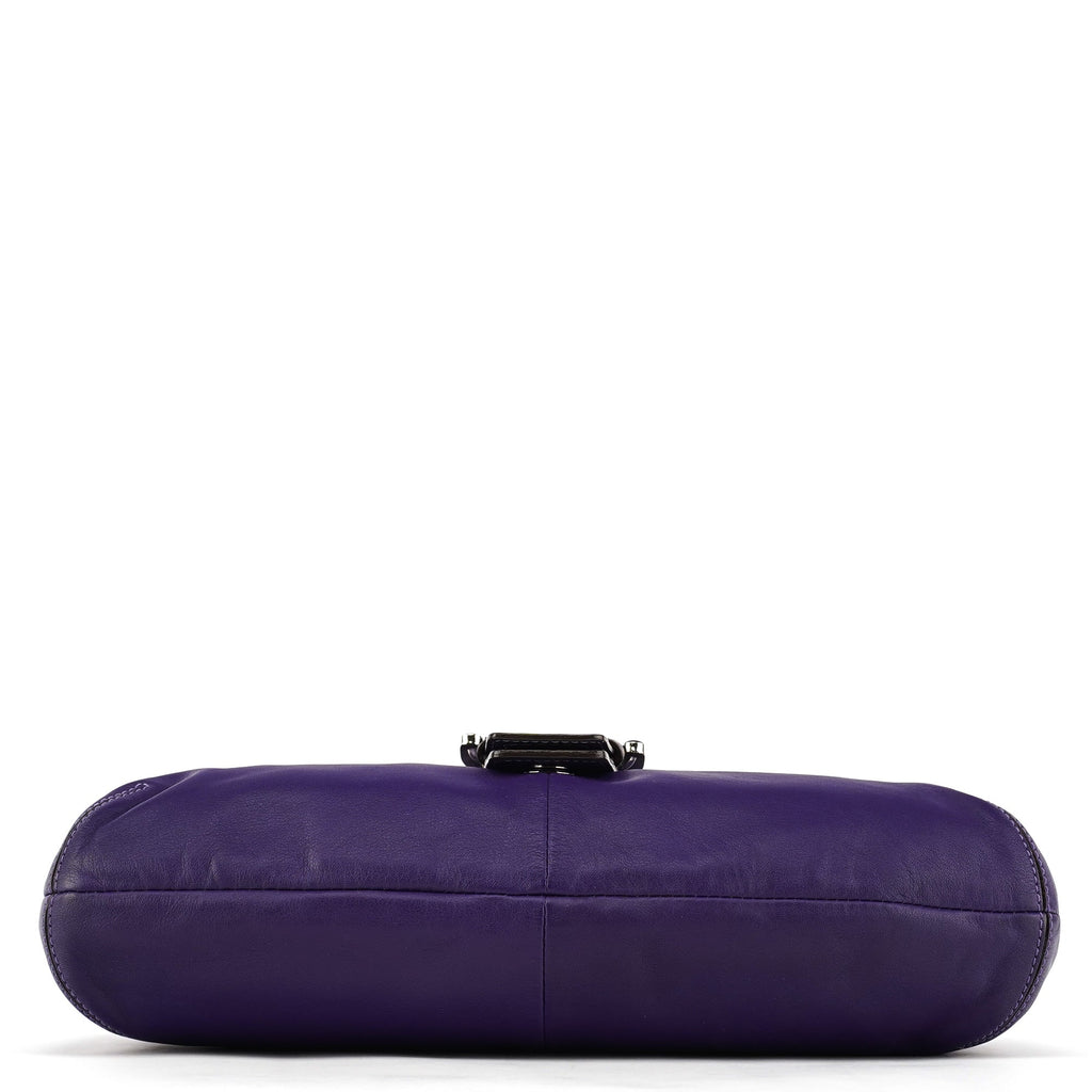 F17217 Purple Leather Soho Shoulder Bag
