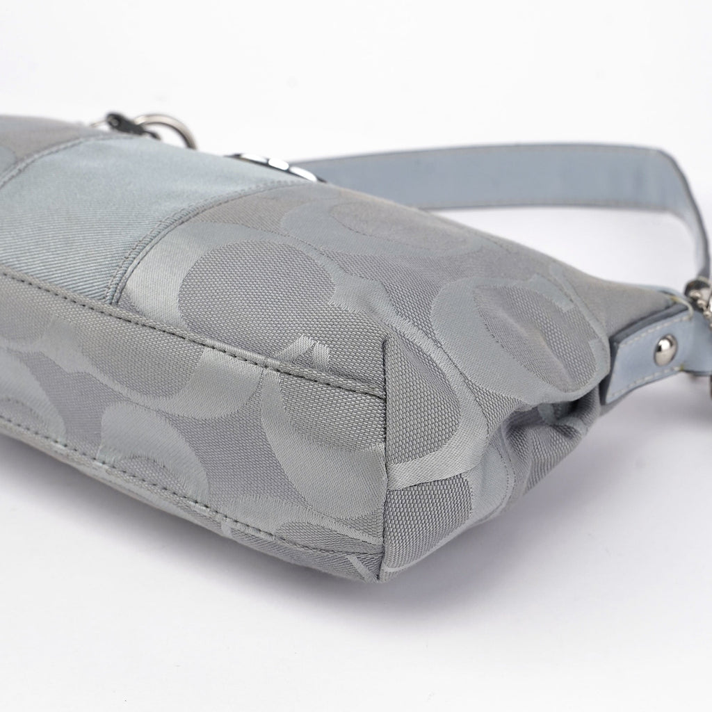 F17439 Pale Blue Signature C 2-Way Bag