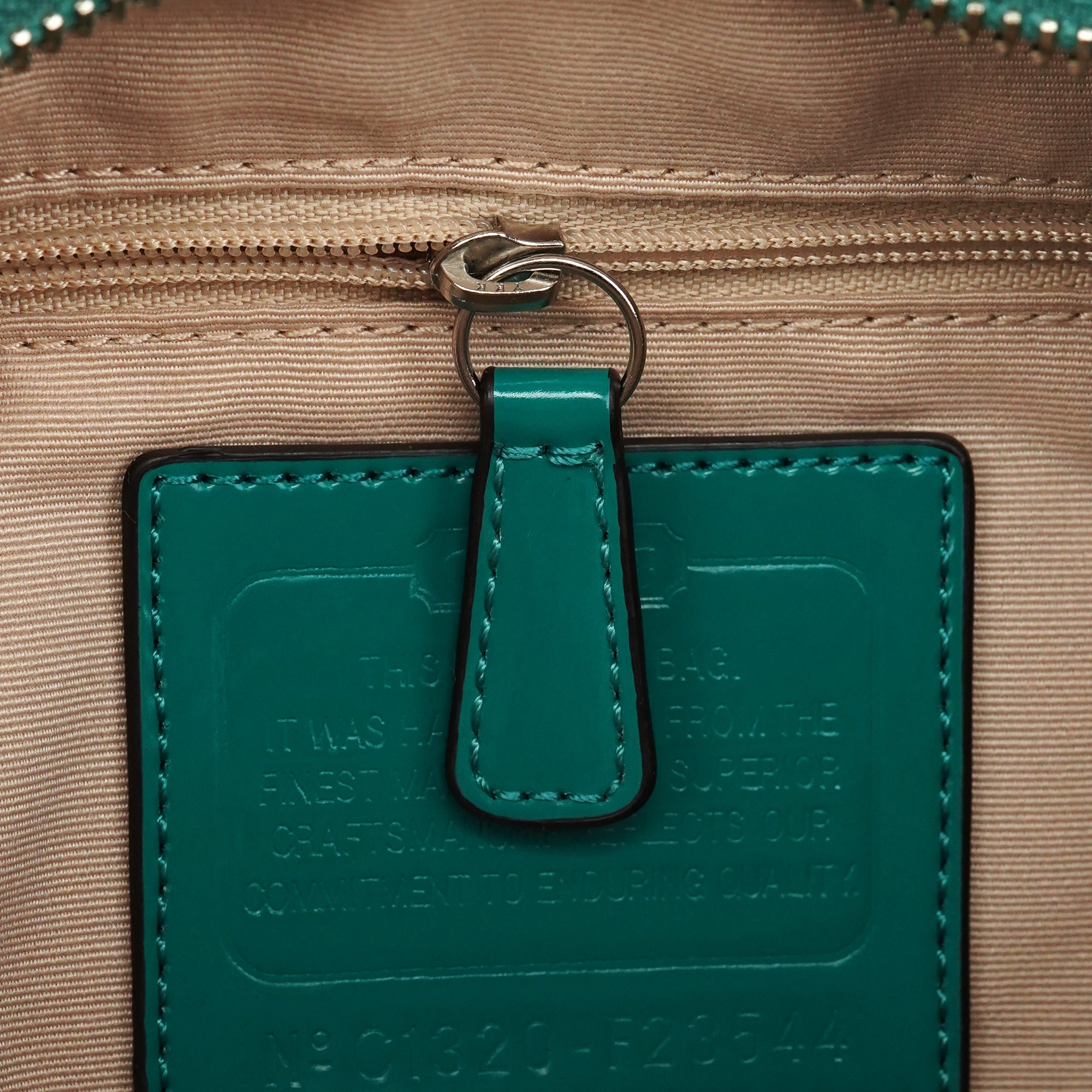 F23544 Beige Green Signature C 2-Way Bag
