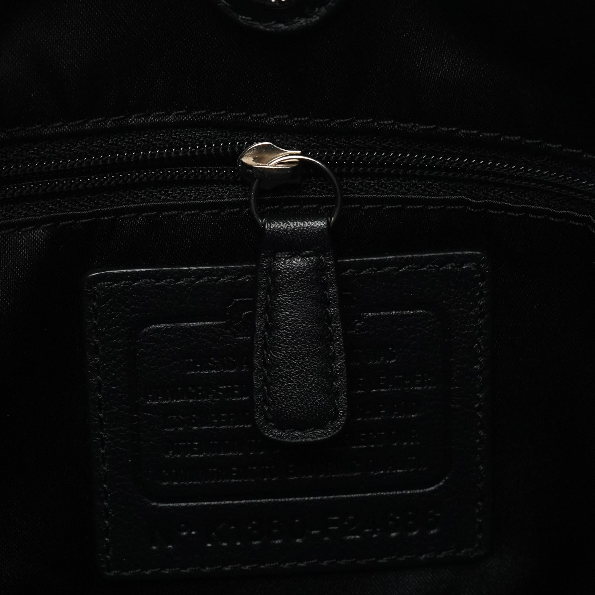 F24686 Black Leather Soho Shoulder Bag