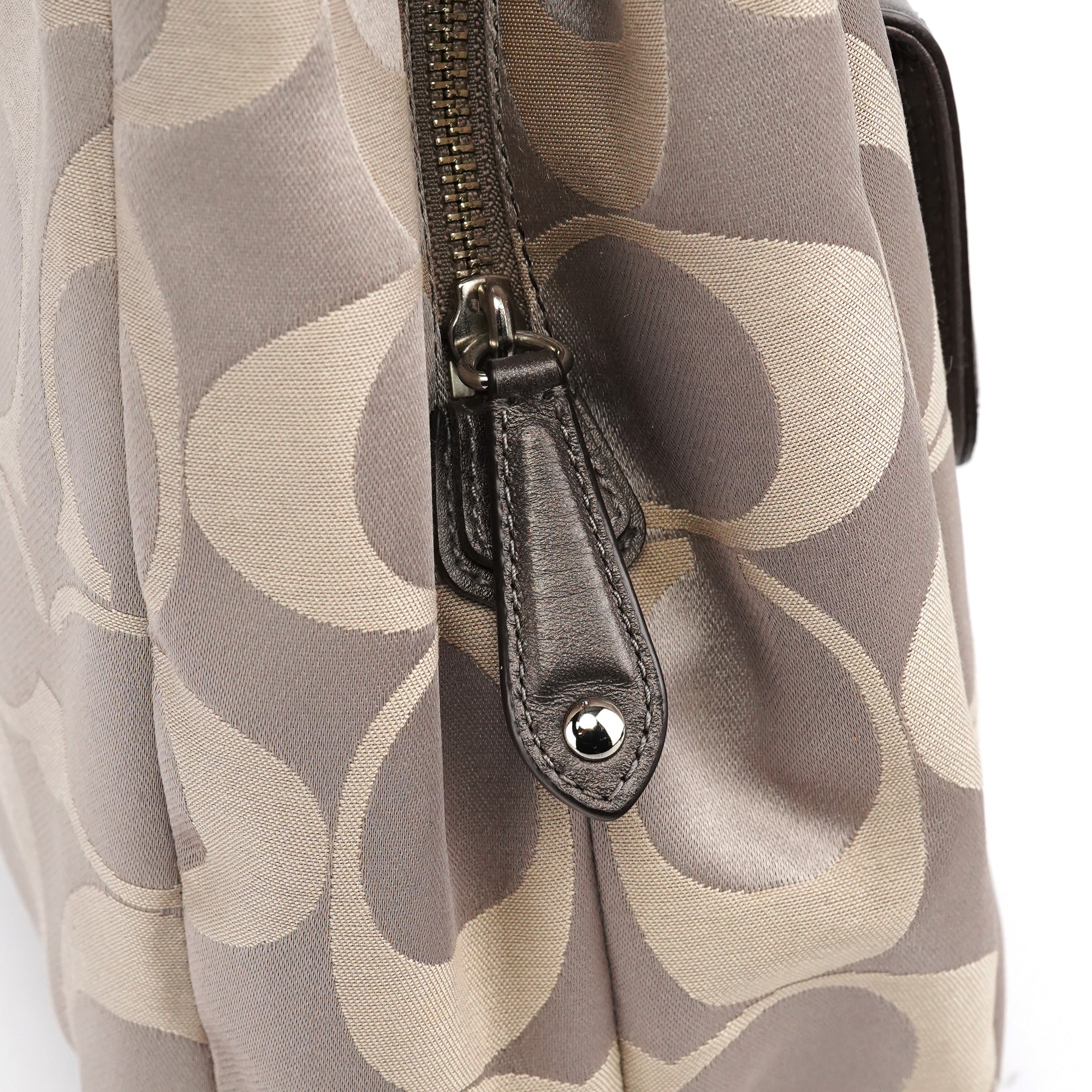F24742 Beige Metallic Leather Soho Tote Bag