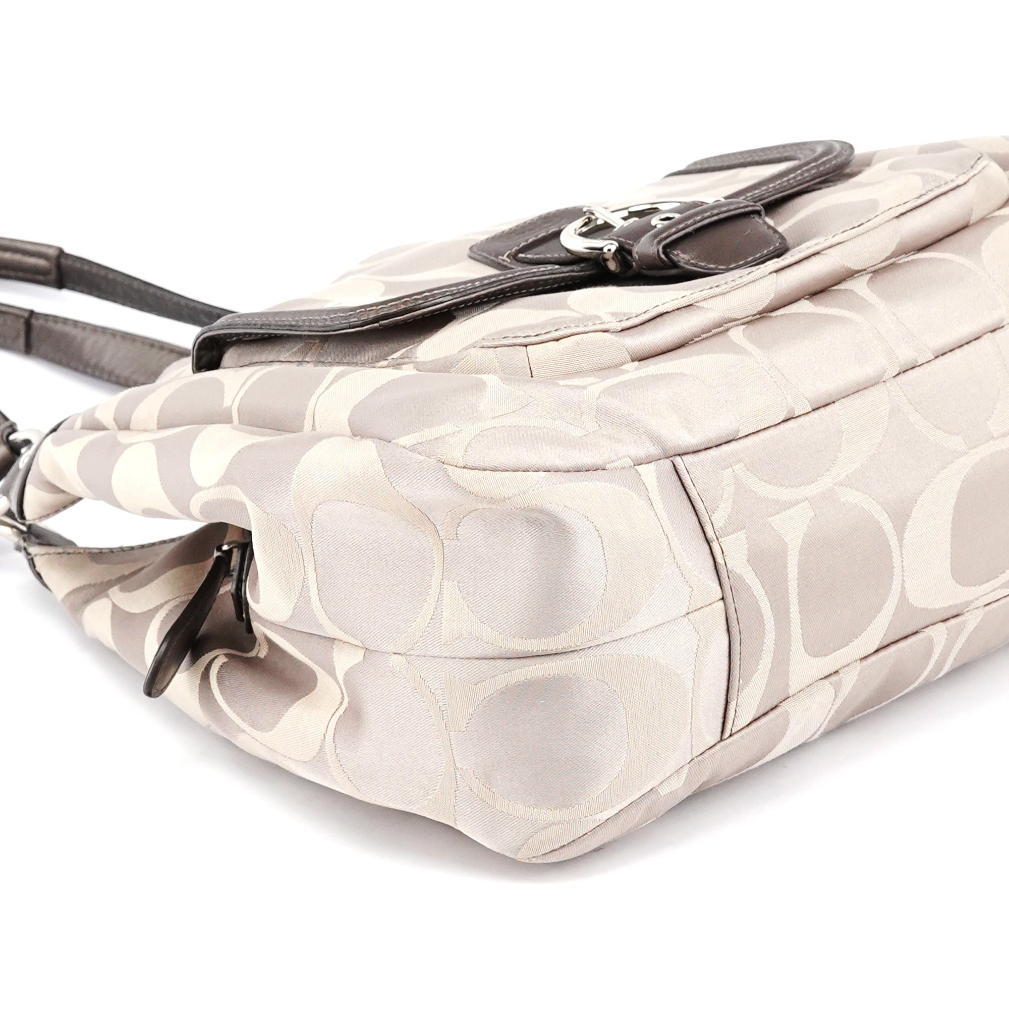 F24742 Beige Metallic Leather Soho Tote Bag