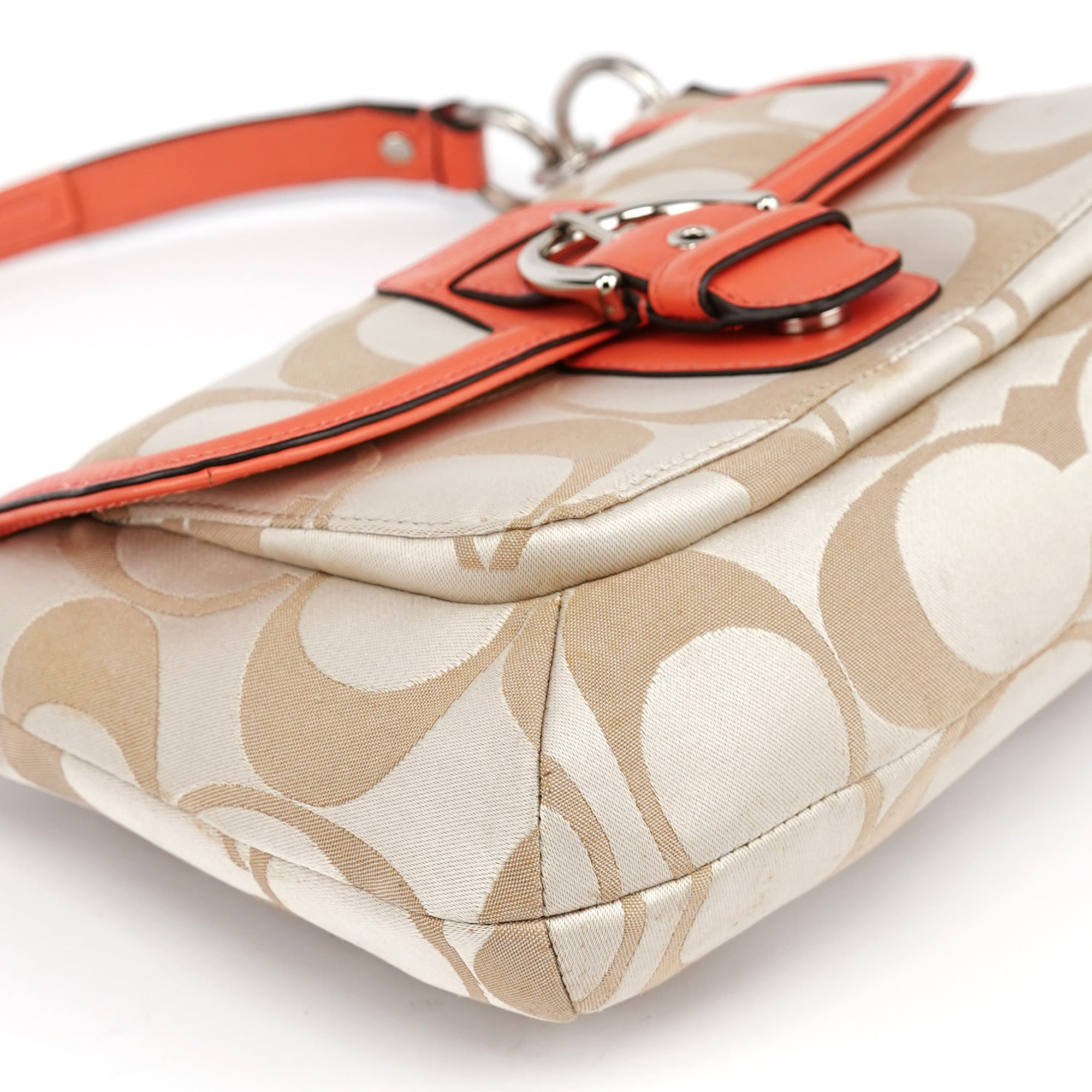 F25289 Beige Leather Soho 2-Way Bag