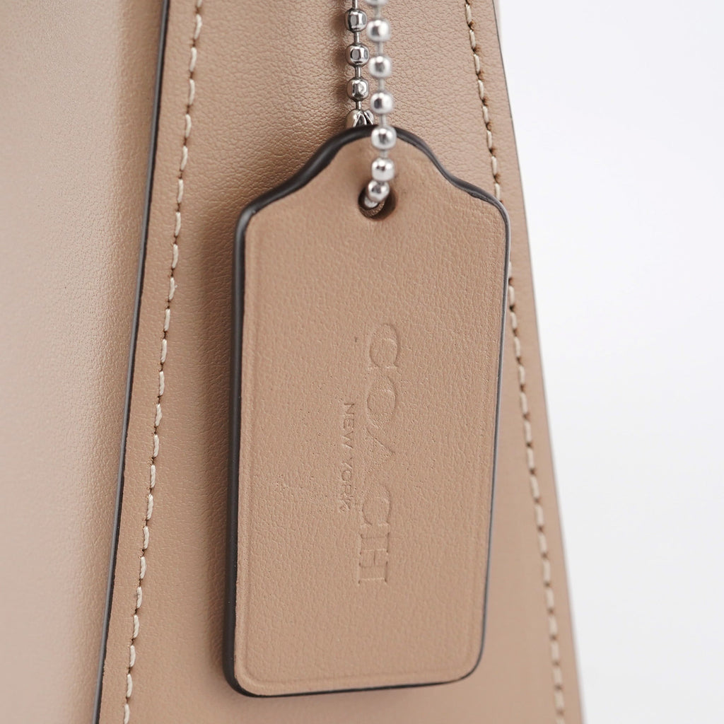 Light Brown Leather Hobo Shoulder Bag