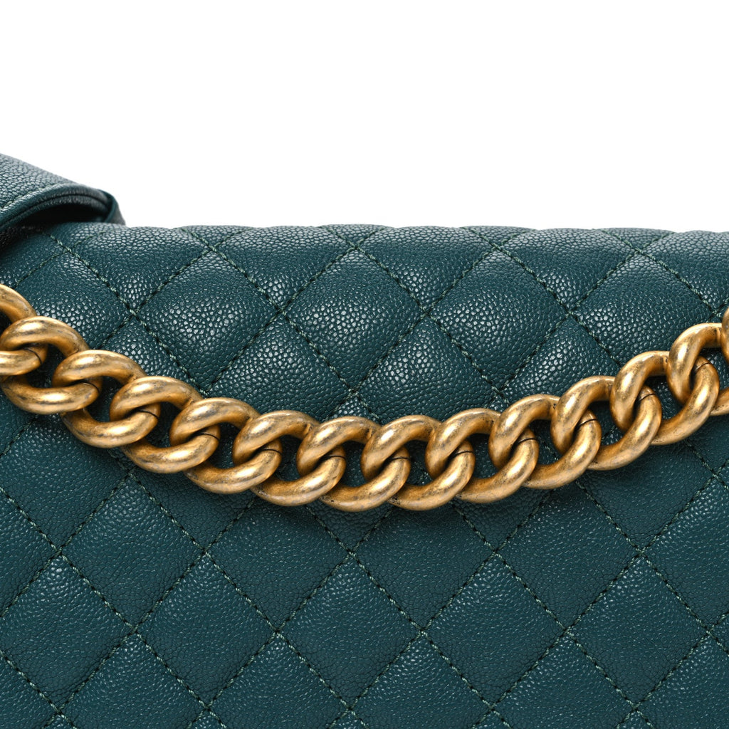 Caviar Quilted Medium Boy Flap Dark Green