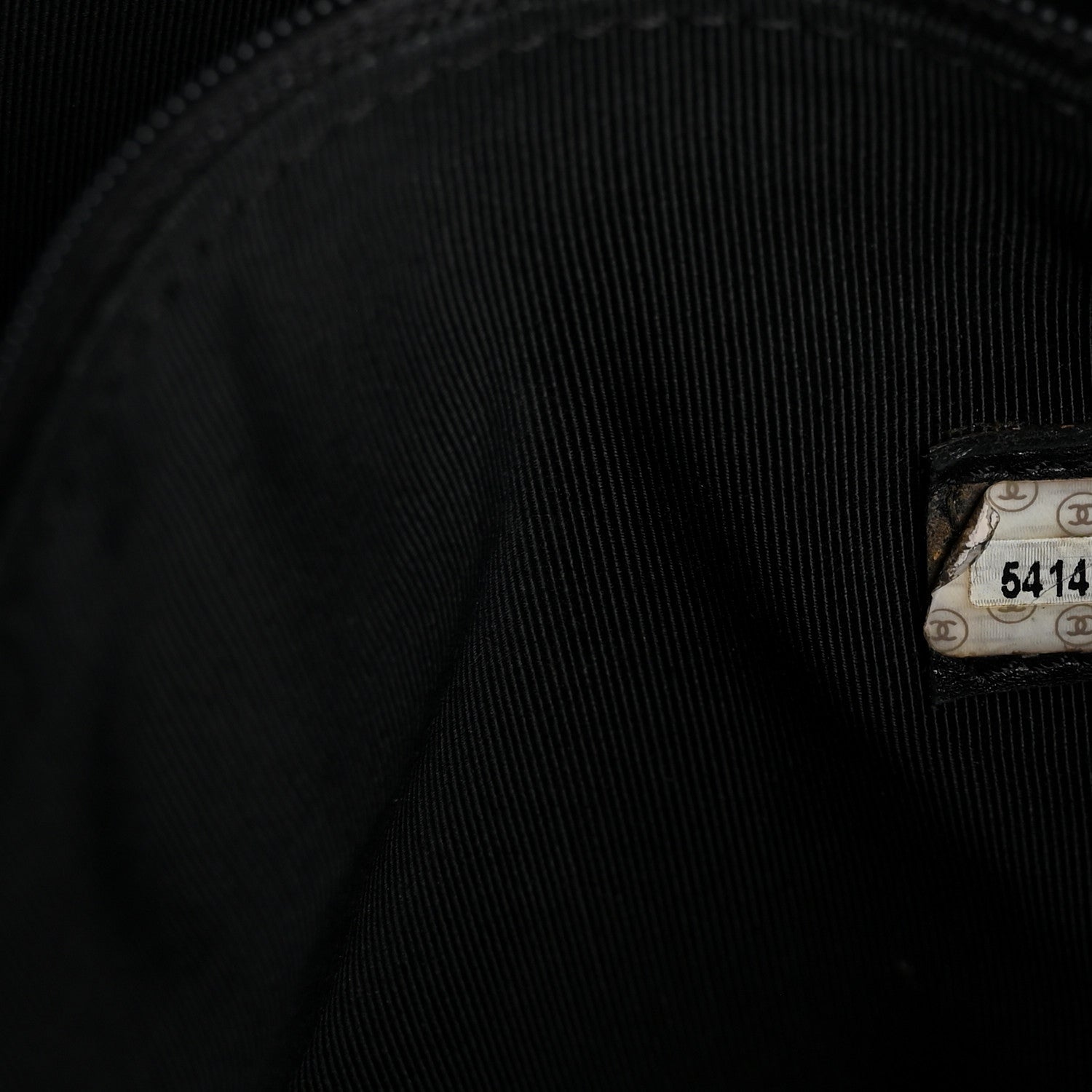 Caviar Shoulder Bag Black