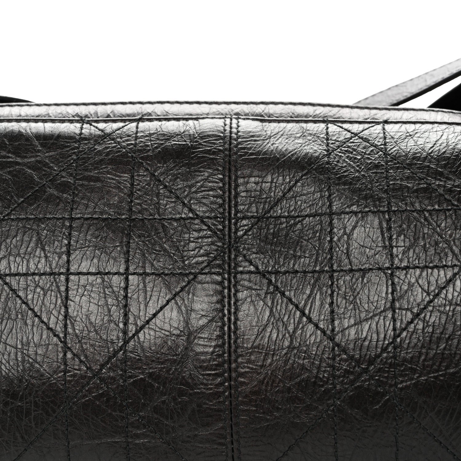 Crinkled Calfskin Macrocannage Small D-Journey Bag Black