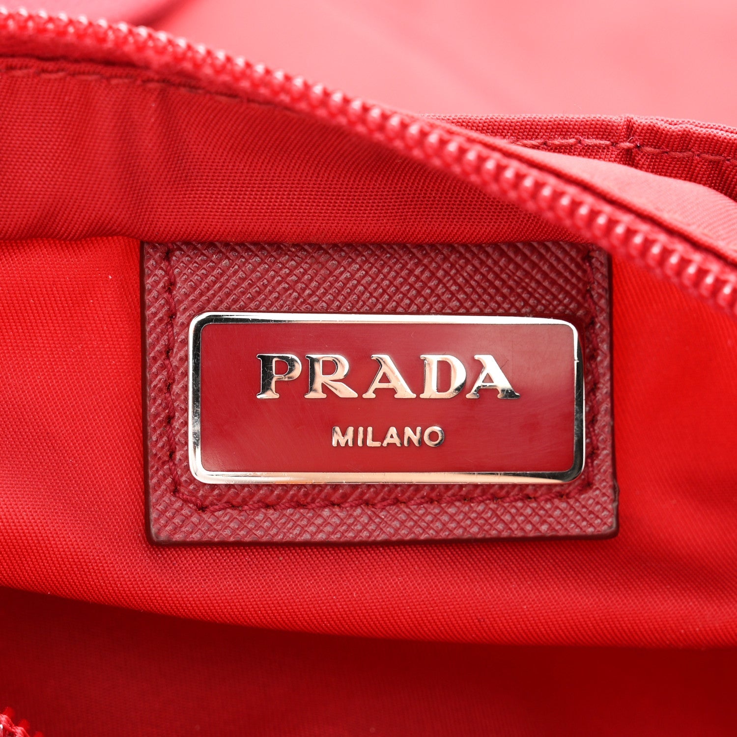 Nylon Vela Saffiano Flat Messenger Bag Rosso