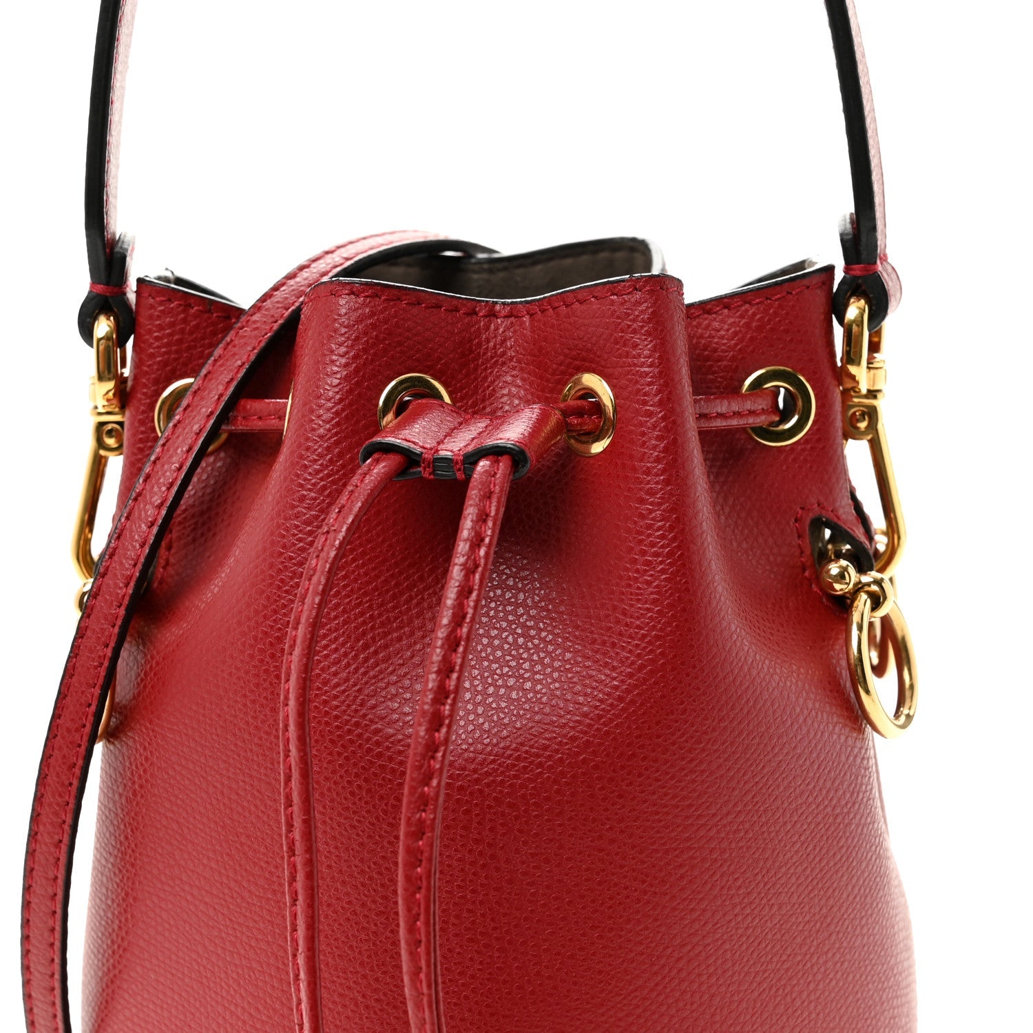 Vitello Cruise F is Fendi Mini Mon Tresor Bucket Bag Fragola