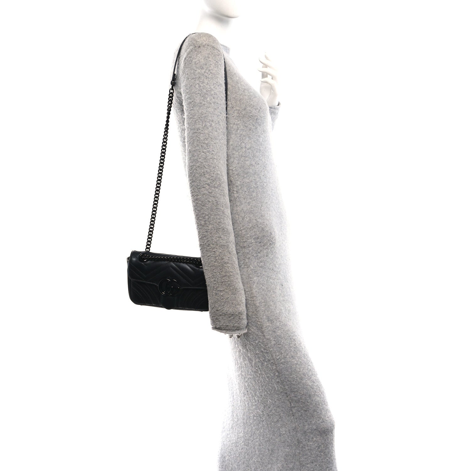 Calfskin Matelasse Monochrome Mini GG Marmont Shoulder Bag Black