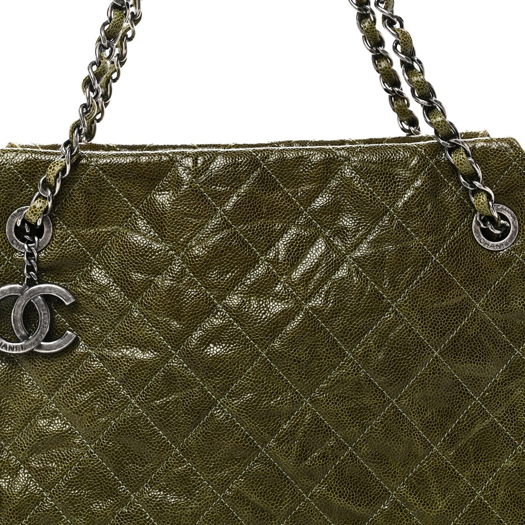 Glazed Caviar Quilted Tote Green