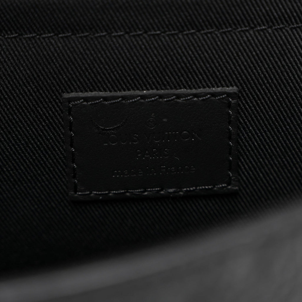 Taurillon Monogram Steamer PM NM Black