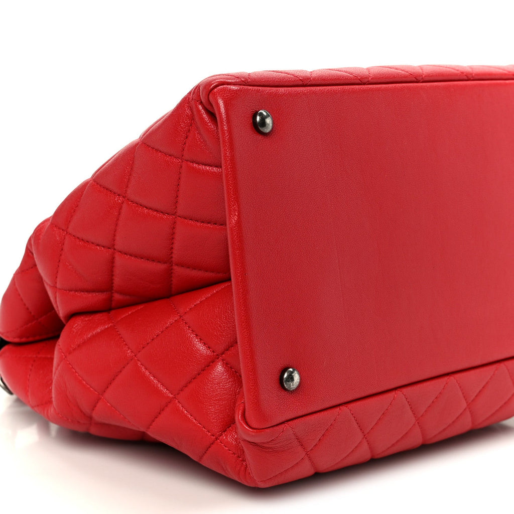 Shiny Sheepskin Quilted Medium Shopping Tote Red
